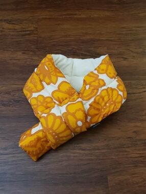 Uniqlo Marimekko Quilted Floral Scarf in Bright Orange and Cream